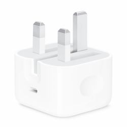 Apple MUVT3B/A Caricabatterie per dispositivi mobili Cuffie, Auricolare, Smartphone, Orologio intelligente, Tablet Bianco AC Ricarica rapida Interno 