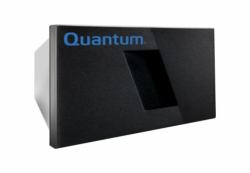 Quantum E7-LF9MZ-YF dispositivo di archiviazione di backup Caricatore automatico e libreria di stoccaggio Cartuccia a nastro 