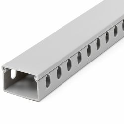 StarTech.com Canalina di cablaggio cavi scanalata con coperchio, 38mm P x 25mm H - 2m L - 8mm, canalina passacavi in PVC per cavo di rete/ canaline a parete, massimo 20 cavi, certificata UL 