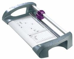 Avery A4TR taglierino 12 fogli (Avery A4TR A4 Personal Trimmer)