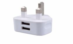 Microconnect PETRAVEL36 presa elettrica Bianco (Dual USB charger 2.1 A UK - DC 5V, 2.1A, White charges up - to two smartphones, cameras and other USB devices simultaneously - Warranty: 300M)