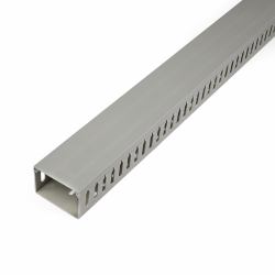 StarTech.com Canalina di cablaggio cavi scanalata con coperchio, 75mm P x 50mm H - 2m L - 8mm, canalina passacavi in PVC per cavo di rete/ canaline a parete, massimo 180 cavi, certificata UL (SLOTT...