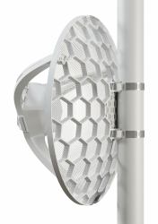 Mikrotik LHGG LTE6 kit Modem di rete cellulare (LHGG LTE6 kit An affordable - last-mile-internet solution - for the most remote areas. This is a 2024 refresh - with Gigabit Ethernet and)