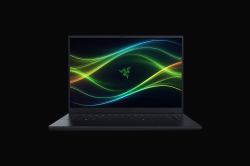 Razer Blade 16 Intel Core Ultra 9 386H Computer portatile 40,6 cm [16"] WQXGA 32 GB LPDDR5x-SDRAM...
