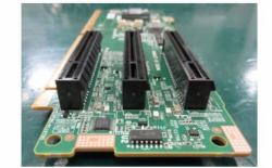 HPE 876245-B21 ricambio per apparecchiature di rete (HPE DL560 GEN10 3X8 1P SLIMLINE FIO)
